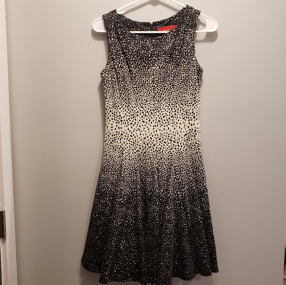 Saks Fifth Avenue Animal Print Dress Size 2 Red Saks Fifth Avenue